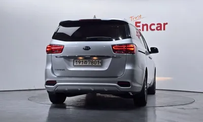 Kia Canival 2019, 42017 км, за 15090000 KRW - фото 4