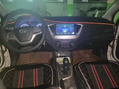 Hyundai Verna (new generation) 2016, 31600 км, за 26879.38 CNY - фото 10