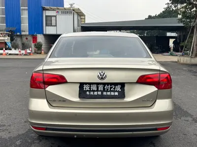Volkswagen Bora 2018, 140800 км, за 39800 CNY - фото 5