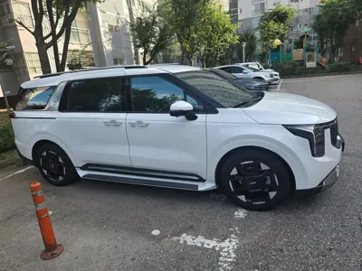 Kia Canival 2025, 12652 км, за 37250000 KRW - фото 3