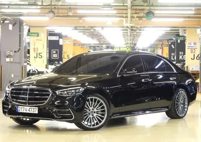 Mercedes-Benz S-Class 2023, 9800 км, за 135000000 KRW