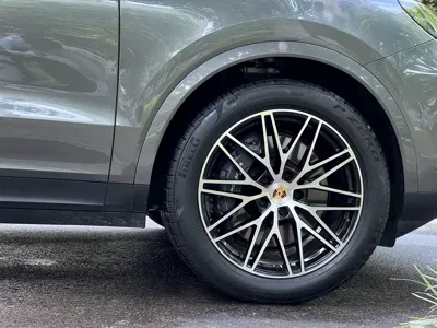 Porsche Cayenne 2025, 8000 км, за 698000 CNY - фото 15