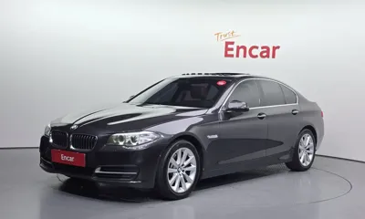 BMW 5-Series · 2016 год