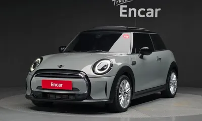 MINI Cooper · 2022 год