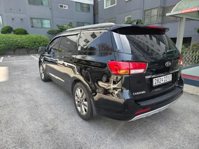 Kia Canival 2015, 179000 км, за 6900000 KRW - фото 5