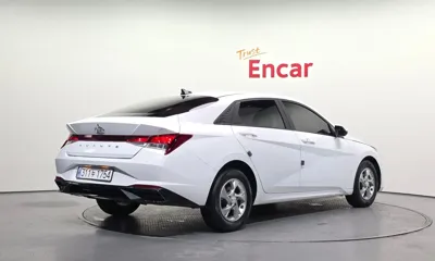 Hyundai Avante 2022, 70921 км, за 10936.4 USD
