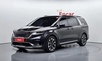 Kia Canival · 2023 год