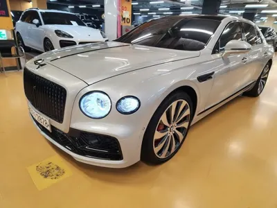 Bentley Flying Spur 2021, 44000 км, за 205000000 KRW - фото 2