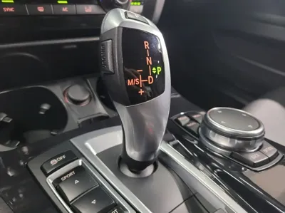 BMW 5-Series 2016, 102971 км, за 17190000 KRW - фото 17