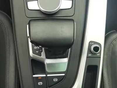 Audi A4L 2018, 86199 км, за 77900 CNY - фото 13