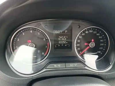 Volkswagen Polo 2014, 69400 км, за 42242.92 CNY - фото 15