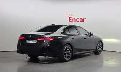 BMW 5-Series 2025, 9719 км, за 69900000 KRW