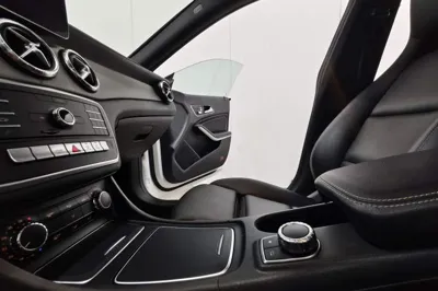 Mercedes-Benz CLA 2018, 62700 км, за 77432.37 CNY - фото 34