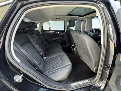 Volkswagen Passat 2023, 40000 км, за 99500 CNY - фото 4