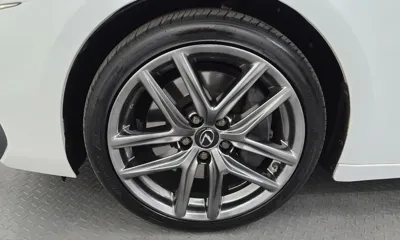 Lexus IS 2019, 101037 км, за 28300000 KRW - фото 5