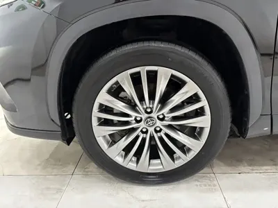 Toyota Highlander 2024, 33000 км, за 198800 CNY - фото 33