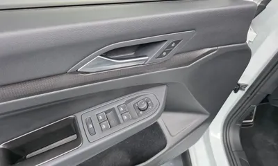Volkswagen Golf 2024, 9897 км, за 55550000 KRW - фото 27