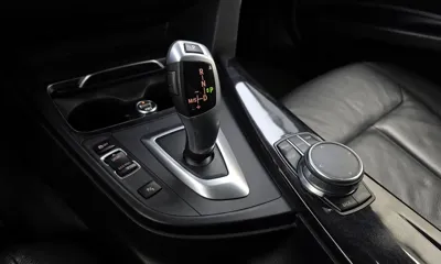 BMW 3-Series 2018, 89237 км, за 14700000 KRW - фото 9