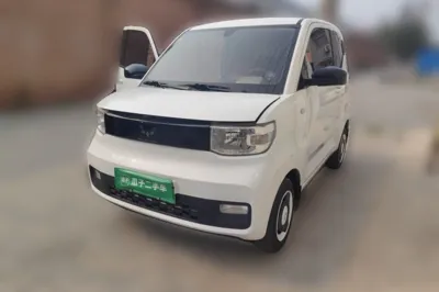 Wuling Hongguang MINIEV 2022, 48500 км, за 27715.32 CNY - фото 1