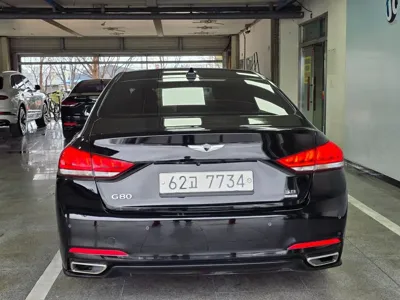 Hyundai Genesis 2016, 178368 км, за 7900000 KRW