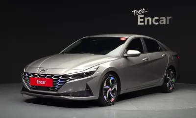 Hyundai Avante · 2021 год