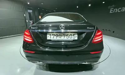 Mercedes-Benz E-Class 2020, 68293 км, за 28500000 KRW - фото 18