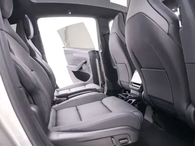 Tesla Model Y L 2026, 7000 км, за 295000 CNY - фото 23