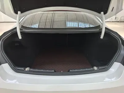 BMW 6 Series 2018, 44000 км, за 228000 CNY - фото 8