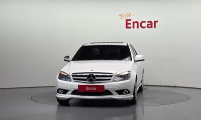 Mercedes-Benz C-Class 2009, 102115 км, за 5200000 KRW - фото 3