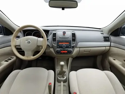 Nissan Sylphy 2018, 49200 км, за 25900 CNY - фото 5