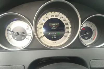 Mercedes-Benz C-Class 2013, 88400 км, за 64995.38 CNY - фото 9