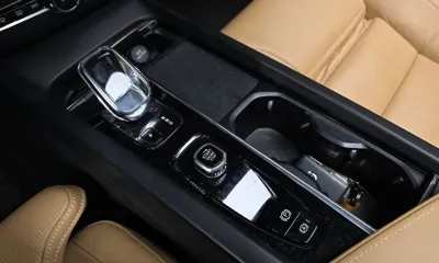 Volvo XC60 2022, 45810 км, за 41000000 KRW - фото 9