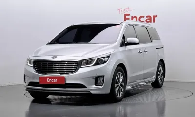 Kia Canival · 2017 год