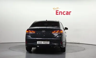 Hyundai Sonata 2018, 158873 км, за 9900000 KRW