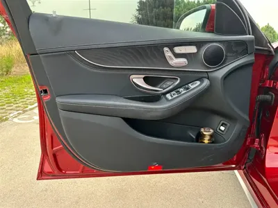 Mercedes-Benz C-Class 2017, 70000 км, за 75800 CNY - фото 13