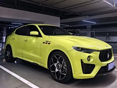 Maserati Levante 2021, 22000 км, за 740000 CNY