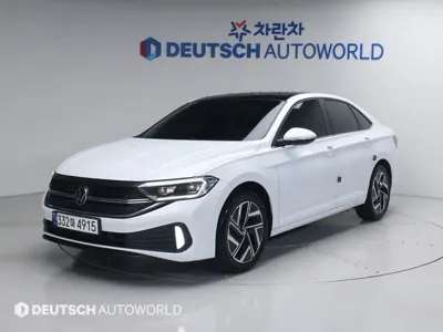 Volkswagen Jetta · 2023 год