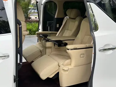 Toyota Alphard 2022, 150000 км, за 448000 CNY - фото 15