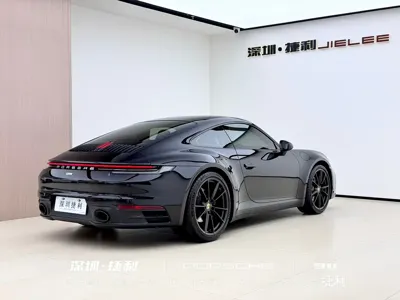 Porsche 911 2023, 30000 км, за 925000 CNY