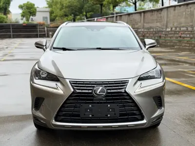 Lexus NX 2021, 88000 км, за 195799 CNY