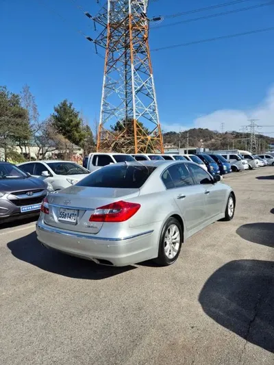 Hyundai Genesis 2012, 77381 км, за 5500000 KRW - фото 5