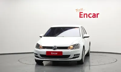 Volkswagen Golf 2015, 110708 км, за 7900000 KRW