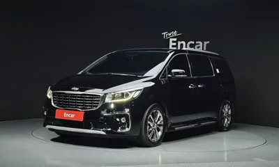 Kia Canival · 2019 год