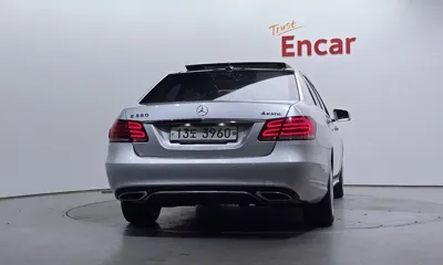 Mercedes-Benz E-Class 2014, 162027 км, за 10900000 KRW
