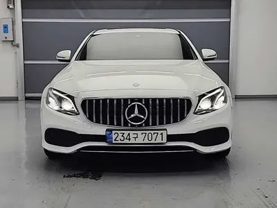 Mercedes-Benz E-Class 2017, 104343 км, за 19900000 KRW