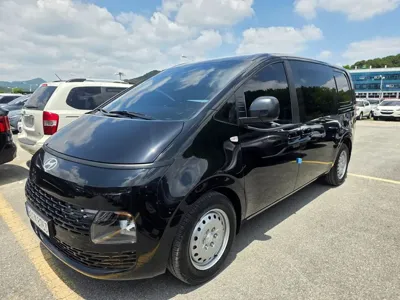 Hyundai Staria 2025, 18279 км, за 24300000 KRW - фото 2