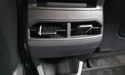 Kia EV4 2026, 2955 км, за 41300000 KRW - фото 32