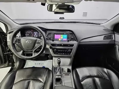 Hyundai Sonata 2015, 201181 км, за 3300000 KRW - фото 7