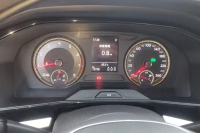 Volkswagen Lavida 2019, 13700 км, за 53738 CNY - фото 11