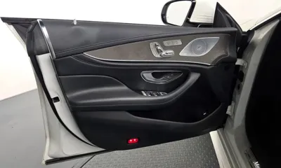 Mercedes-Benz CLS-Class 2019, 84116 км, за 34300000 KRW - фото 25